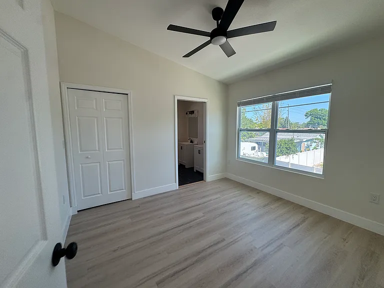 791 48th Ave N #1/2 — Photo 14