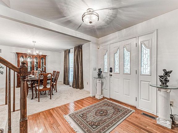 2nd image of 3767 Greenmoor Gardens Ct