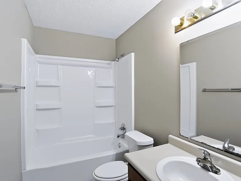 5439 Lake Boggs St — Photo 42