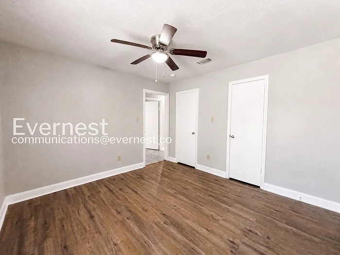 1334 Willersley Ln — Photo 17