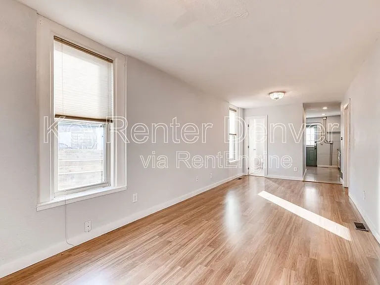3341 Lawrence St — Photo 8