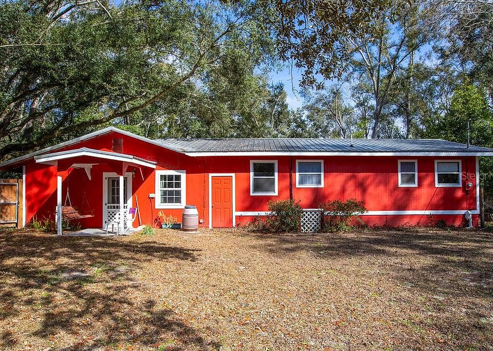 1st image of 103 NE SUWANNEE RIVER DRIVE
