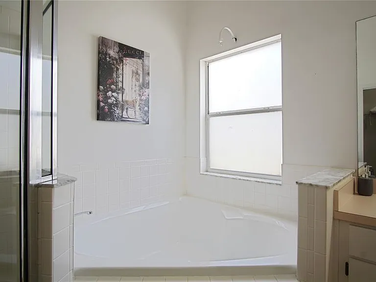 928 Loma Bonita Dr — Photo 27