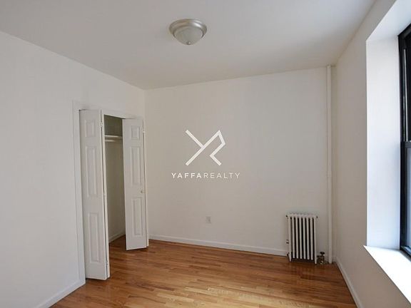 4th image of 5422 4th Ave APT 1E