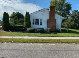 21 E Windsor Ave, Pleasantville, NJ 08232