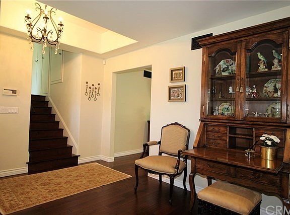 4th image of 315 Sierra Woods Dr