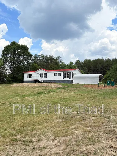 589 Alvis Ln Photo 1