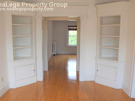 2nd image of 101 Medway St APT 5