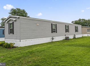 1976 N East Ave #248, Vineland, NJ 08360