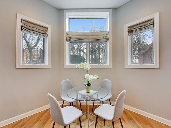 5th image of 2629 N Ashland Ave APT 1B