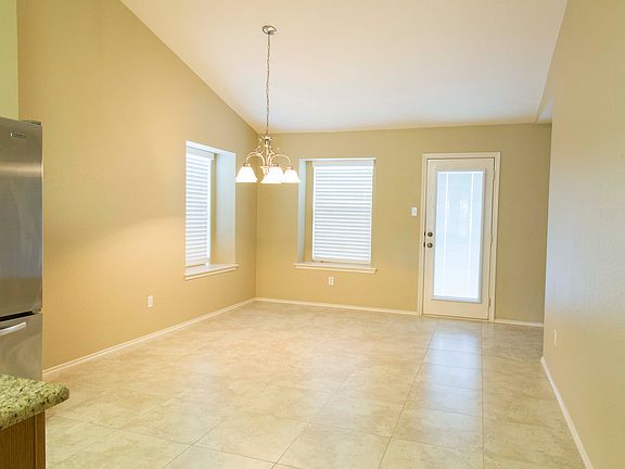 3rd image of 1704 Big Bend Dr