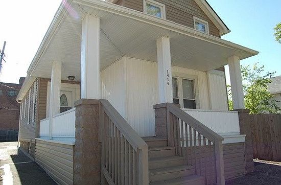 1st image of 1415 W 54th St