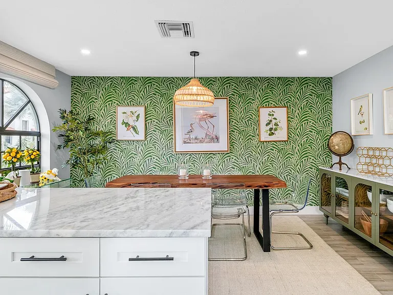 13549 Fountain View Blvd — Photo 15