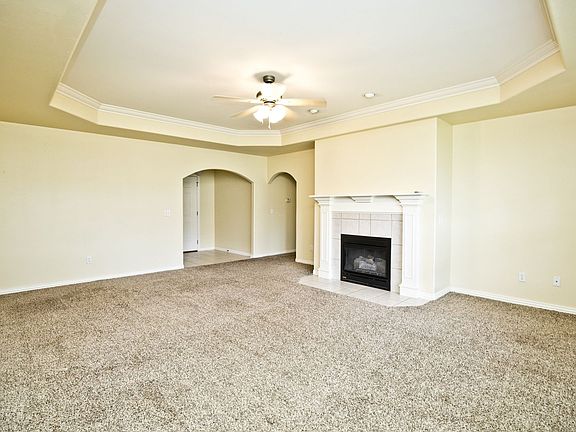 3rd image of 3304 SW Carriageway Ave