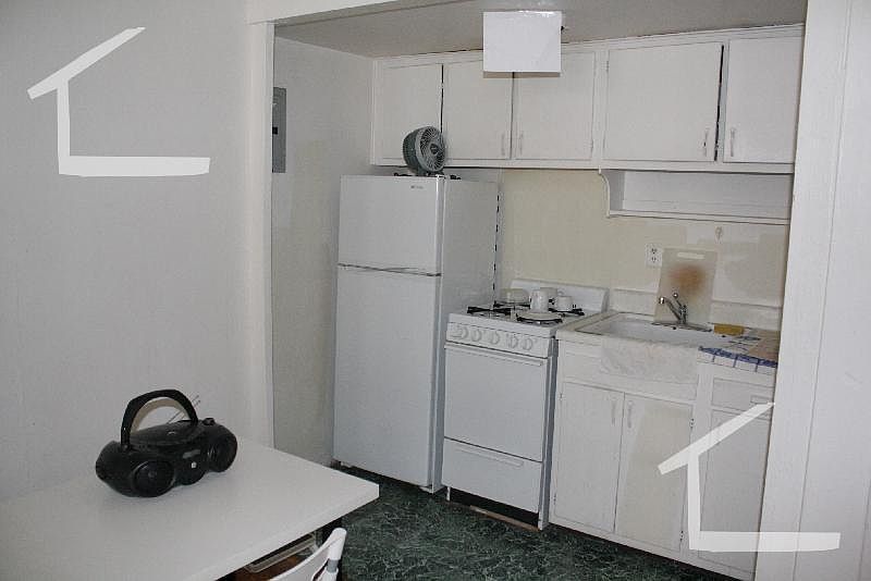 2nd image of 153 Brighton Ave APT 3A