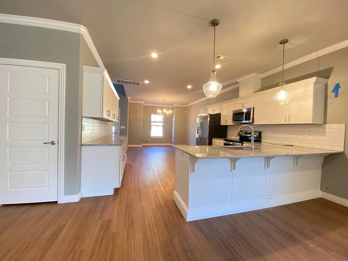 2055 Penelope Ln. — Photo 3