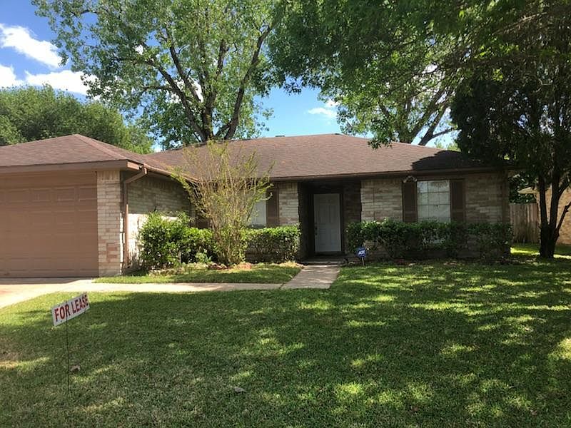 1st image of 10111 Limewood Ln
