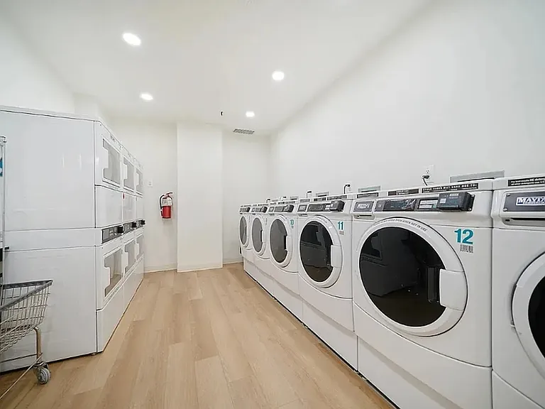 298 Mulberry St #5N — Photo 15