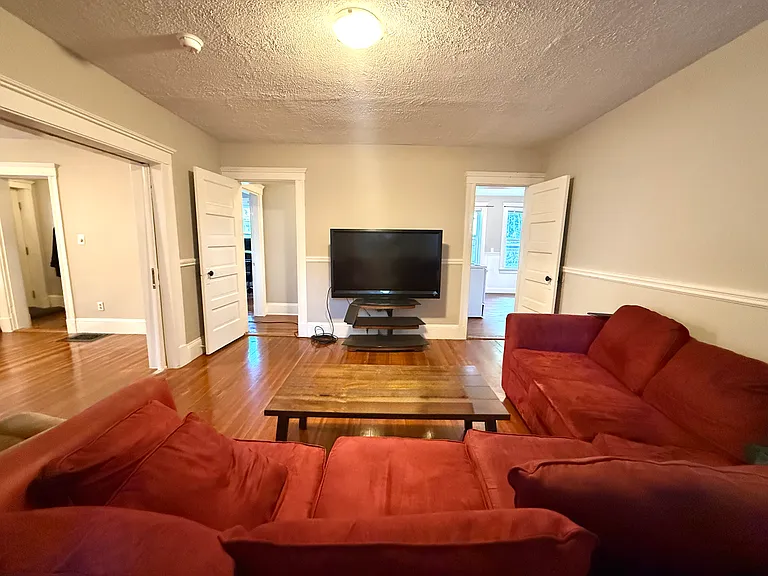 192 Grant Ave #1 — Photo 11