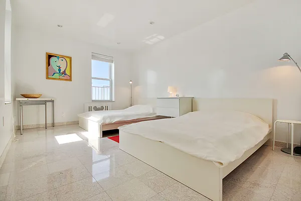 Sold by Arden Group International | media 4