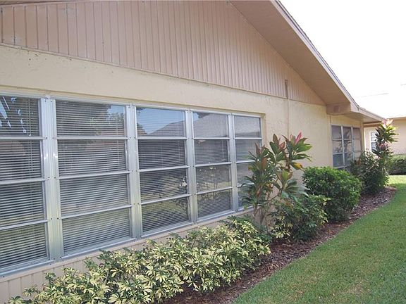4th image of 1908 Canterbury Ln Unit 2