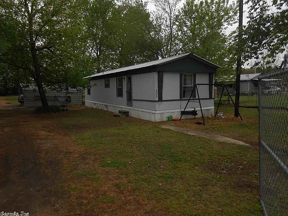3rd image of 503 Owens St