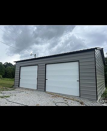 4th image of 2228 Turner Rd