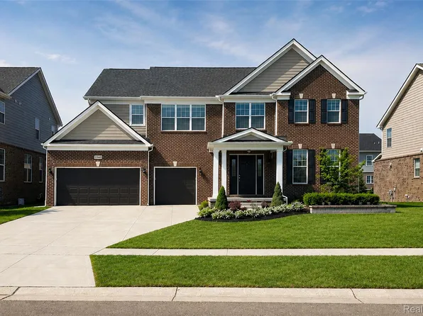 51040 Woodford Dr, Canton, MI 48188