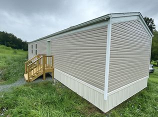 1732 Nivens Ln, Marion, VA 24354