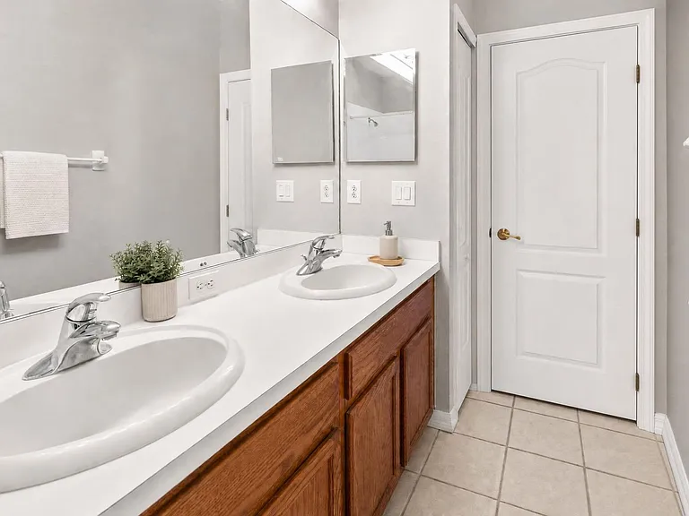 11111 Lakeside Vista Dr — Photo 41