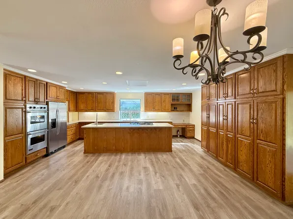 617 Wellsbury Way, Palo Alto, CA 94306