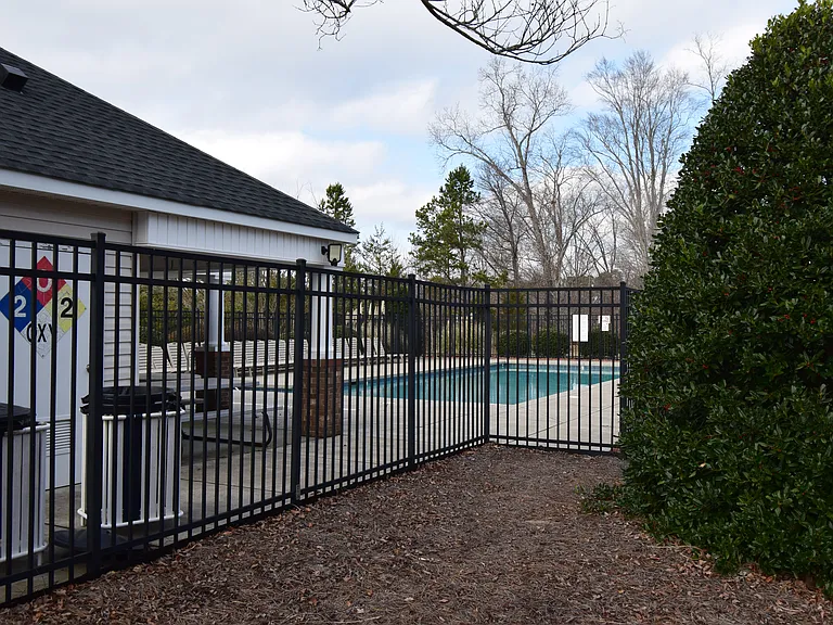 136 Penry Ln — Photo 29