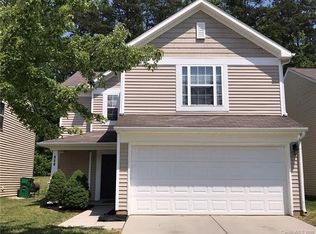 838 Rook Rd, Charlotte, NC 28216