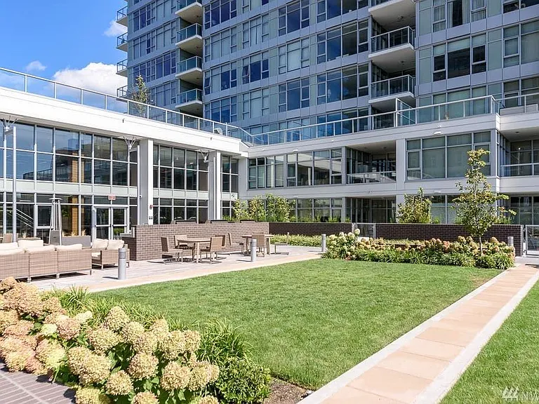 583 Battery St #2801 — Photo 13