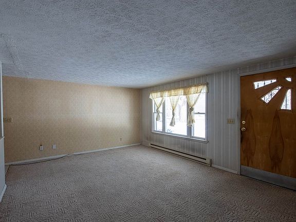 3rd image of 3051 N County Road 225 W