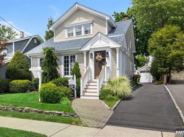 80 Large Ave, Hillsdale, NJ 07642