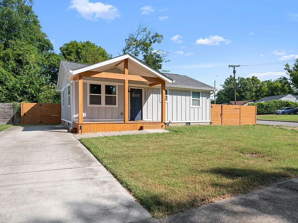 2600 Aspen Dr