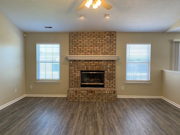 3rd image of 7117 Cordova Dr