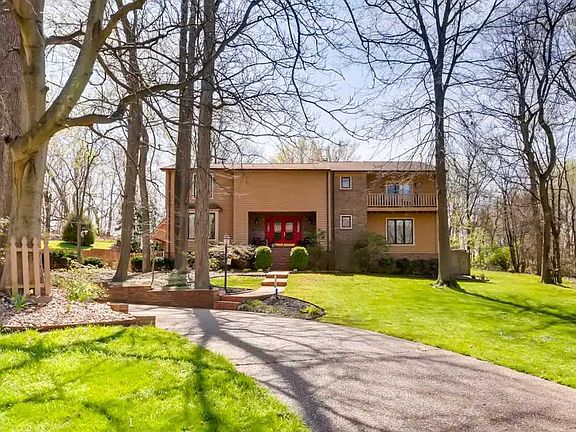 2nd image of 8500 Framewood Dr