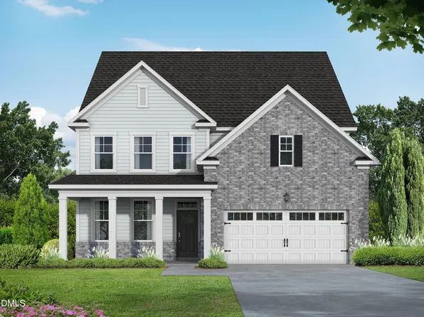 559 Whinfield Pl, Aberdeen, NC 28387