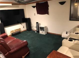 545 Elma St, Akron, OH 44310