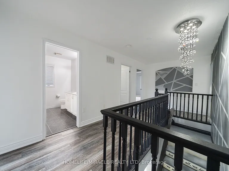151 Baldwin Dr #UPPER — Photo 24