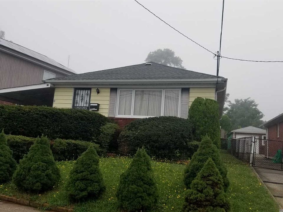 2nd image of 618 150th Pl