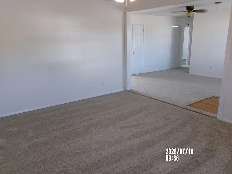 1024 SW 42nd St — Photo 28