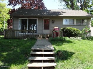 2263 Atkins Rd, Fennville, MI 49408