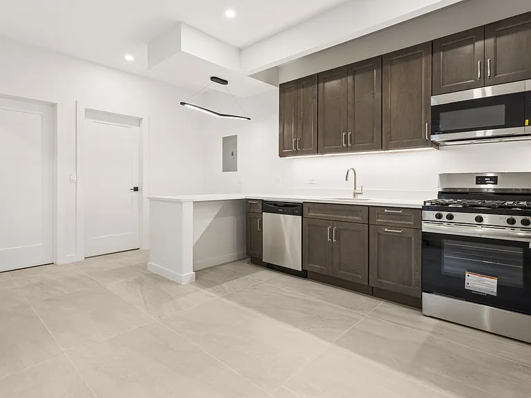 4914 4th Ave #2 — Photo 15