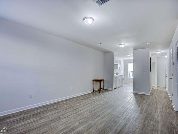 5th image of 2340 Beaver Ruin Rd APT 15