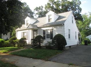 70 Milford St, Springfield, MA 01107