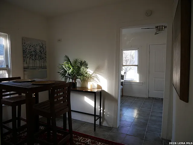 1820 Ruiz St — Photo 19