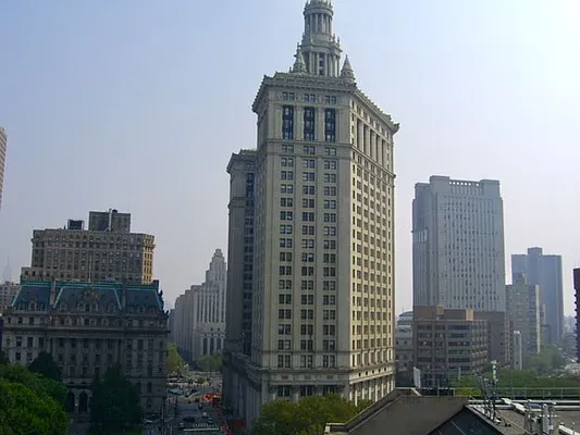 Rented by Compass | media 14